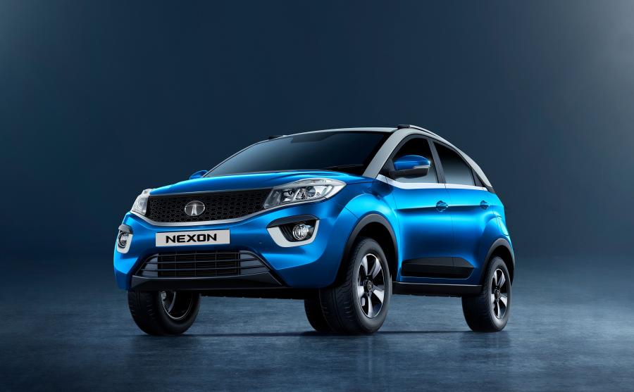  Tata Nexon 2017 года  (фото 12 из 22)